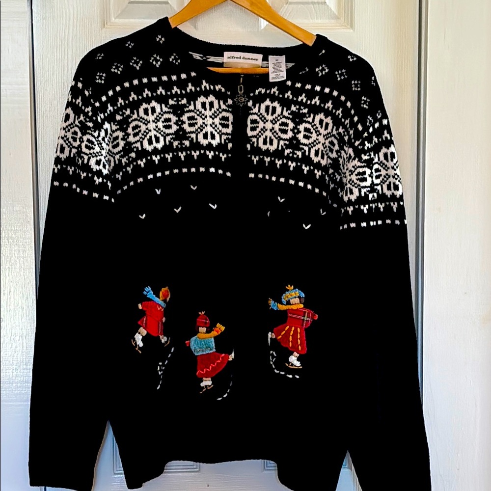 Alfred Dunner Black and White  Christmas /Winter Sweater with Skating Motif 3X - Picture 2 of 10